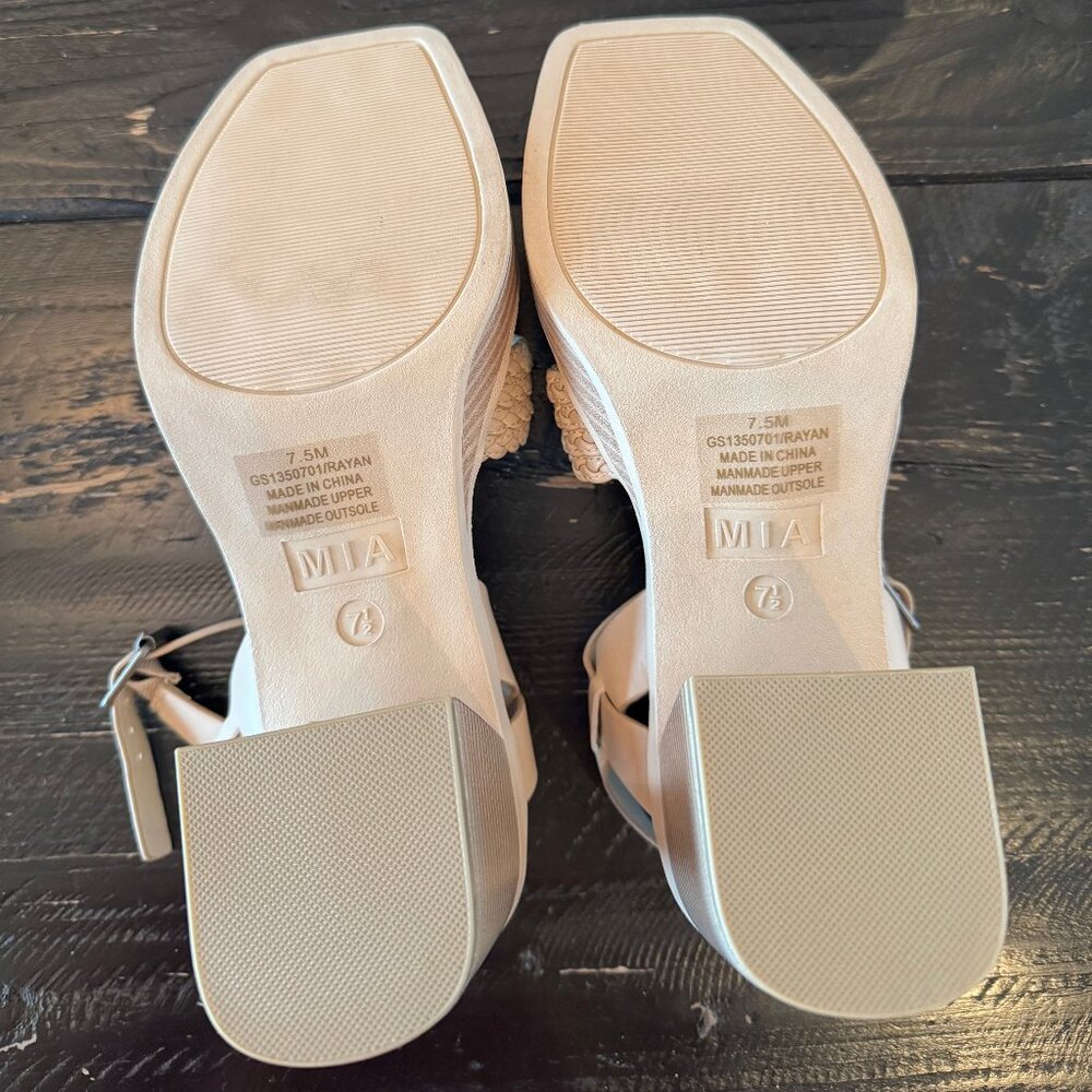 Mia Tan Braided Platform Heal Sandals - Picture 3 of 6
